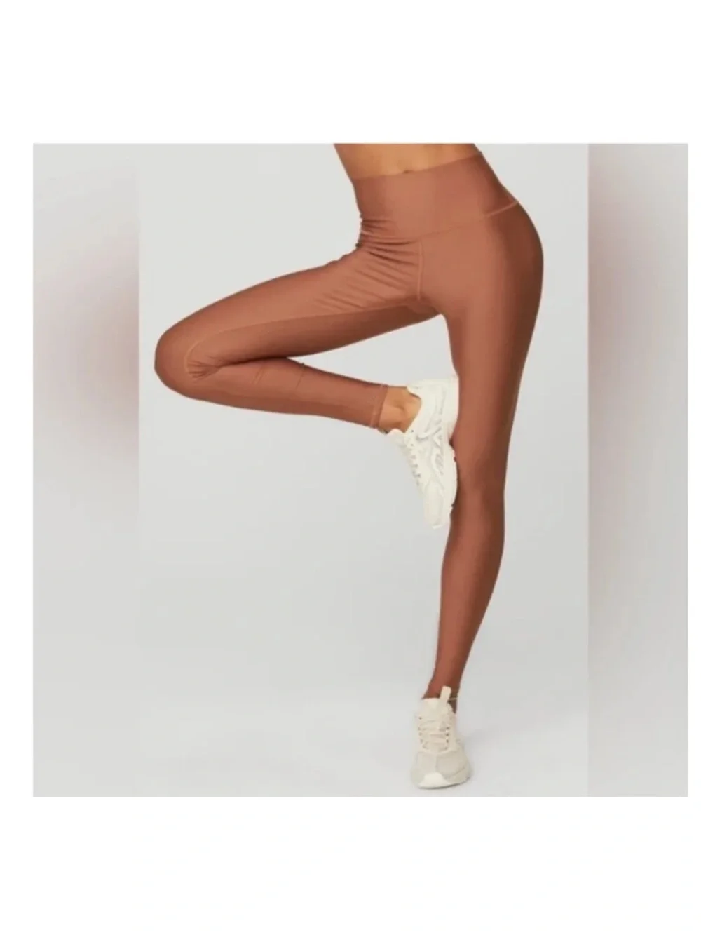 Alo Copper Airlift Leggings - size Extra Small